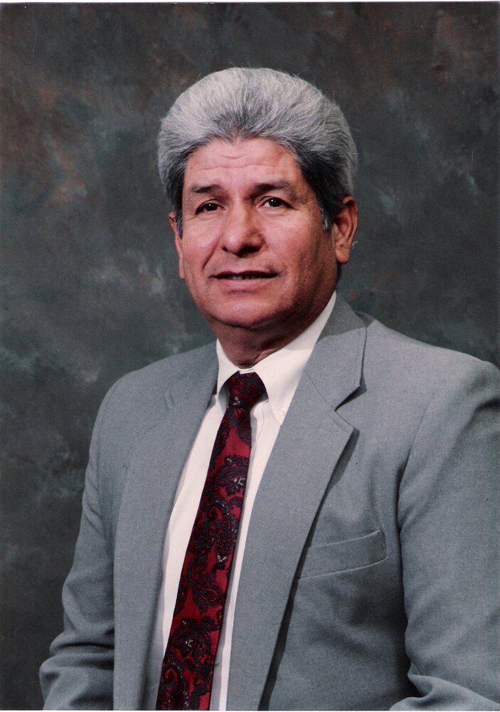 Max Garza 